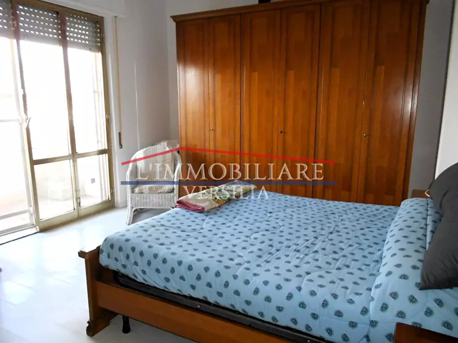 Immagine 11 di Appartamento in vendita  a Carrara