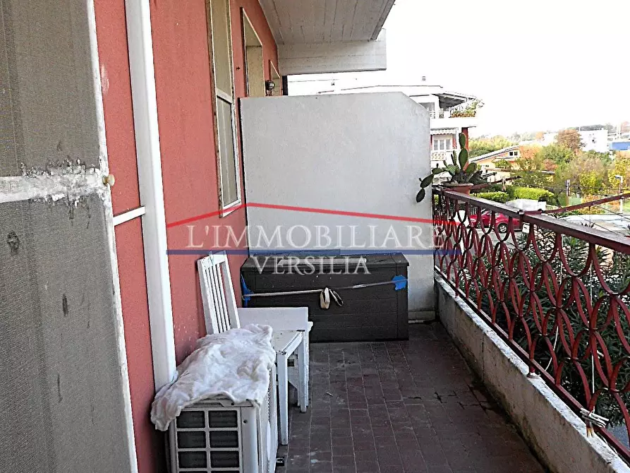 Immagine 16 di Appartamento in vendita  a Carrara