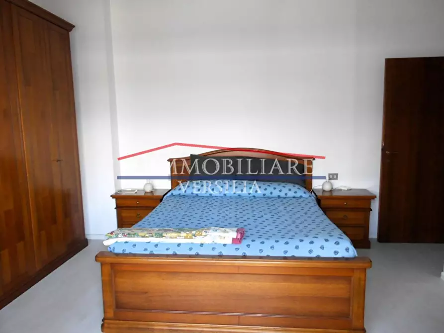 Immagine 13 di Appartamento in vendita  a Carrara