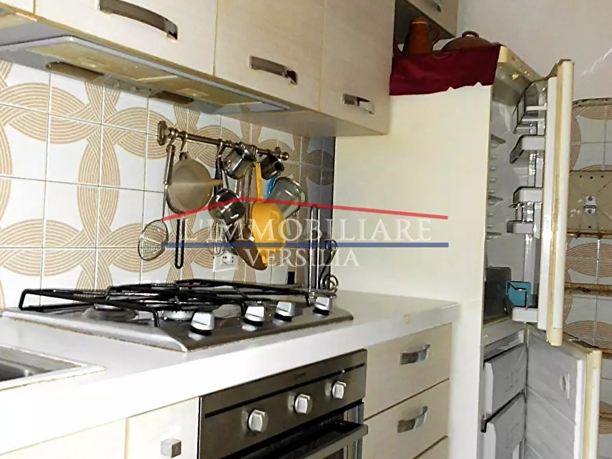 Immagine 9 di Appartamento in vendita  a Carrara