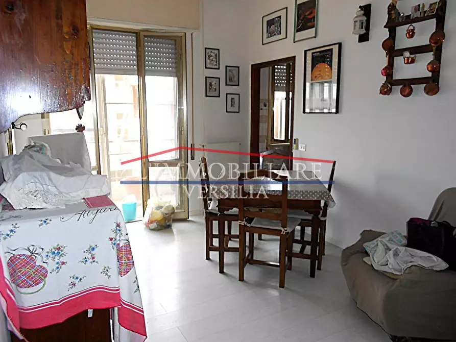 Immagine 3 di Appartamento in vendita  a Carrara