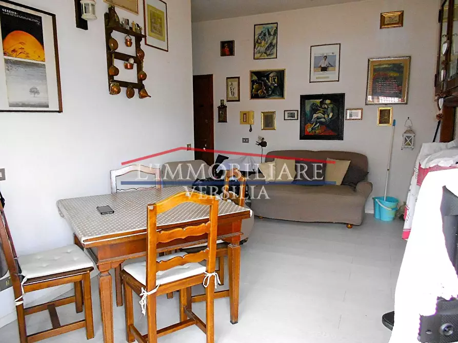 appartamento in vendita a Carrara in zona Marina di Carrara
