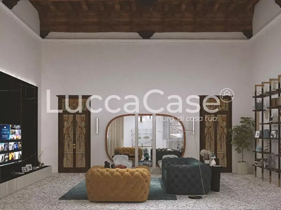 Immagine 6 di Appartamento in vendita  a Lucca