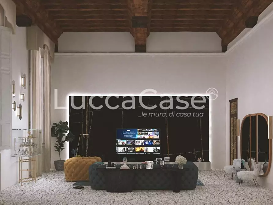 Immagine 3 di Appartamento in vendita  a Lucca