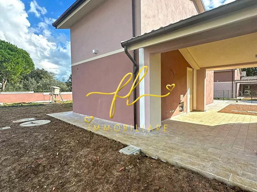 Immagine 5 di Villetta a schiera in vendita  a Cecina