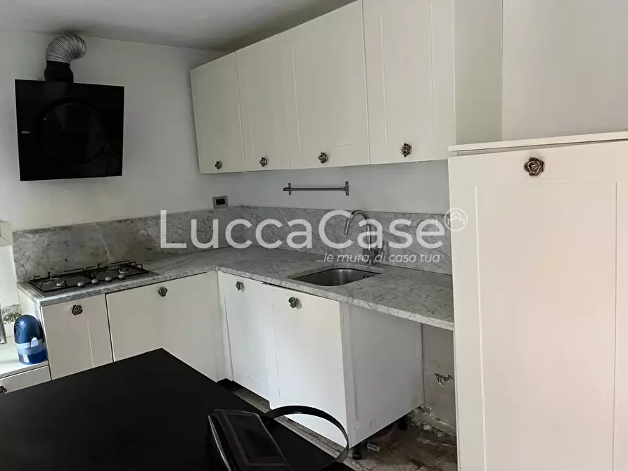 Immagine 4 di Terratetto in vendita  a Lucca