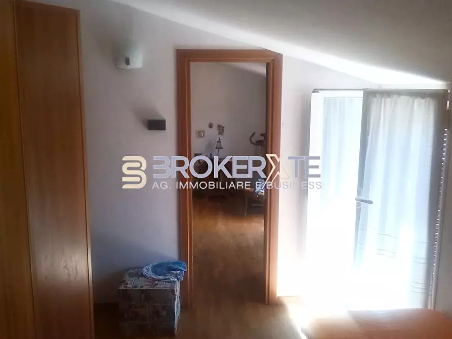 Immagine 4 di Casa semindipendente in vendita  a Carrara