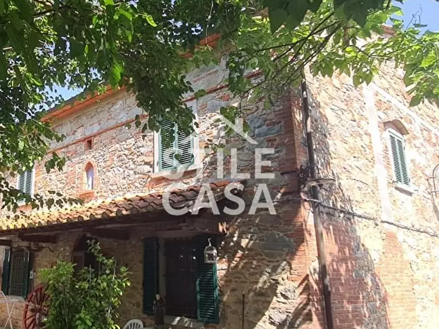 Immagine 43 di Rustico / casale in vendita  a Castelfranco Di Sotto
