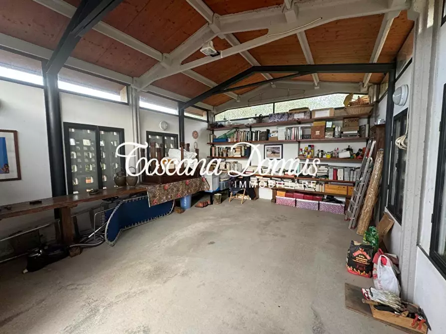 Immagine 19 di Casa indipendente in vendita  a Siena