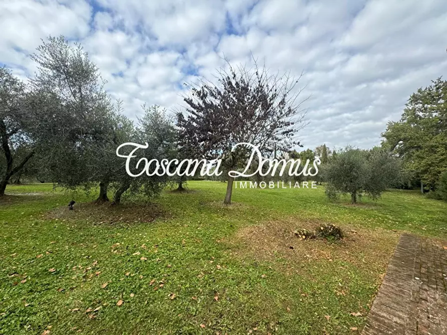 Immagine 27 di Casa indipendente in vendita  a Siena