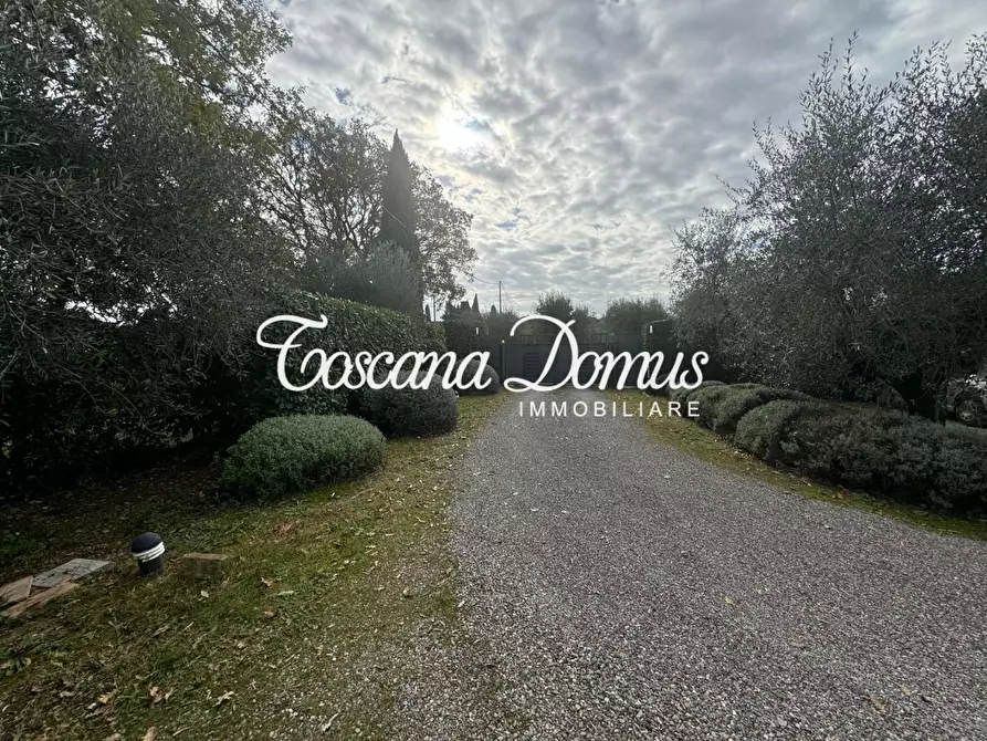 Immagine 34 di Casa indipendente in vendita  a Siena