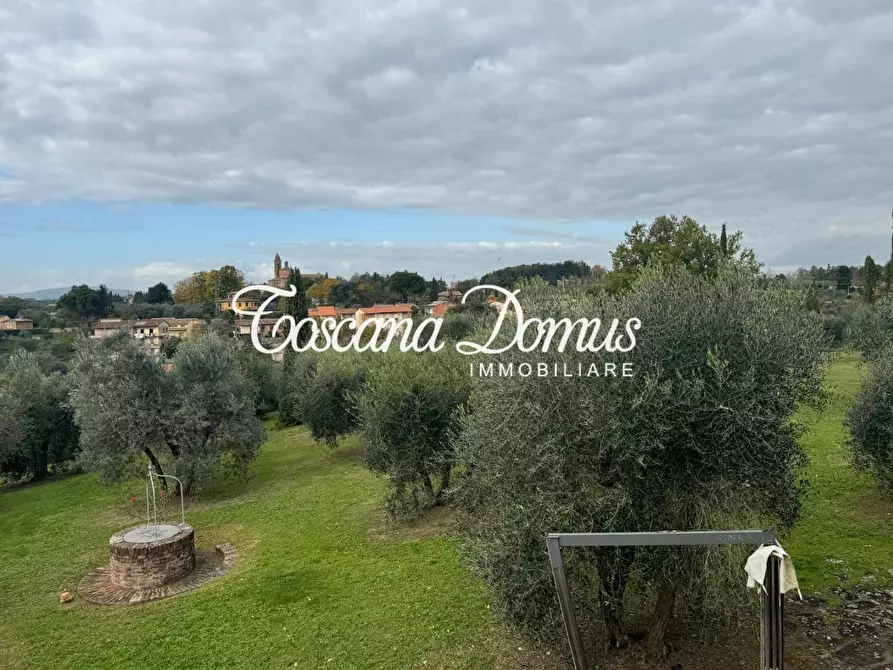 Immagine 6 di Casa indipendente in vendita  a Siena