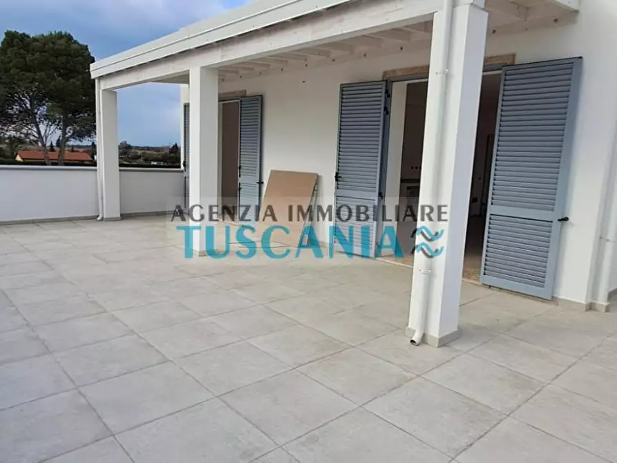 Immagine 9 di Appartamento in vendita  a Cecina
