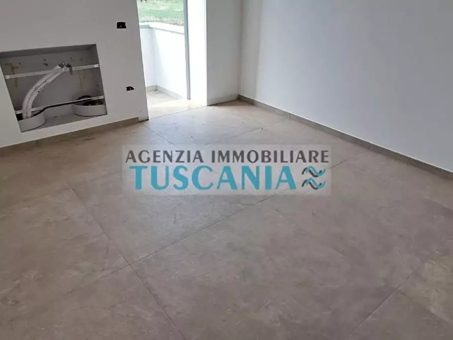 Immagine 23 di Appartamento in vendita  a Cecina