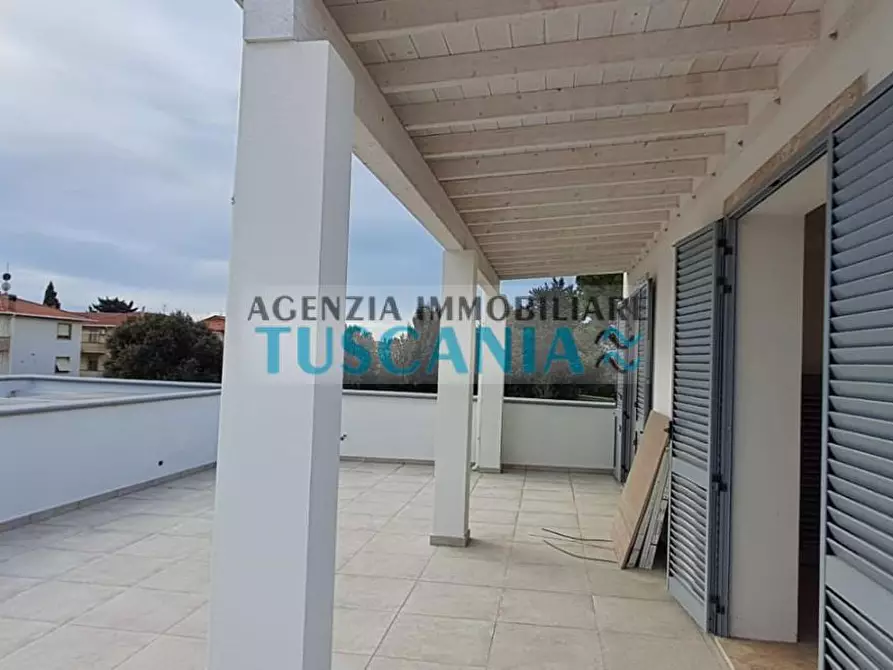 Immagine 5 di Appartamento in vendita  a Cecina