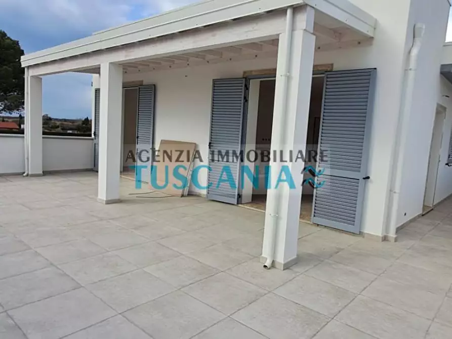 Immagine 2 di Appartamento in vendita  a Cecina