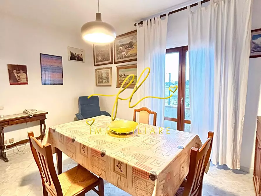 Immagine 5 di Appartamento in vendita  a Rio Marina