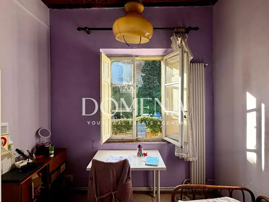 Immagine 21 di Appartamento in vendita  a Siena