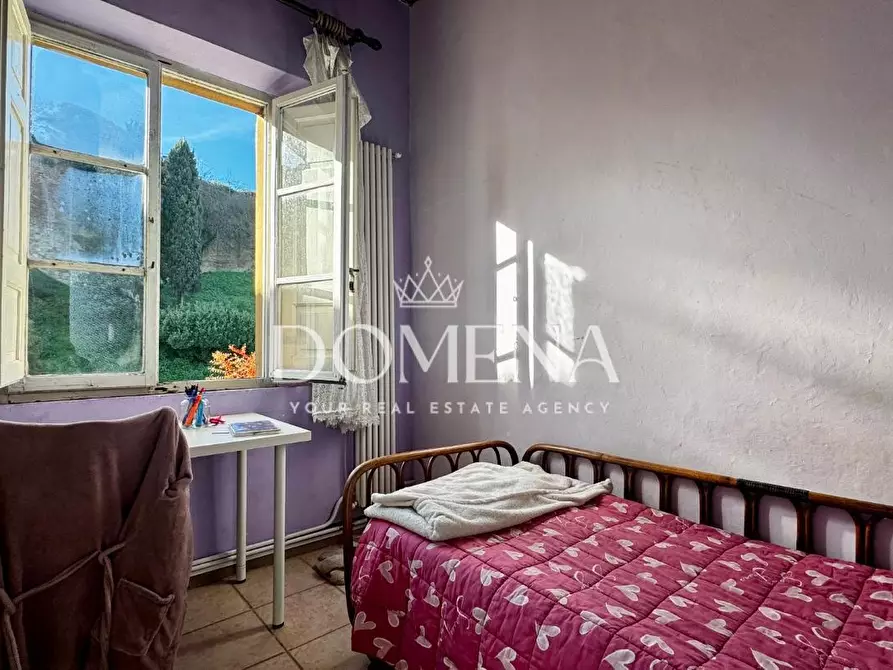 Immagine 19 di Appartamento in vendita  a Siena