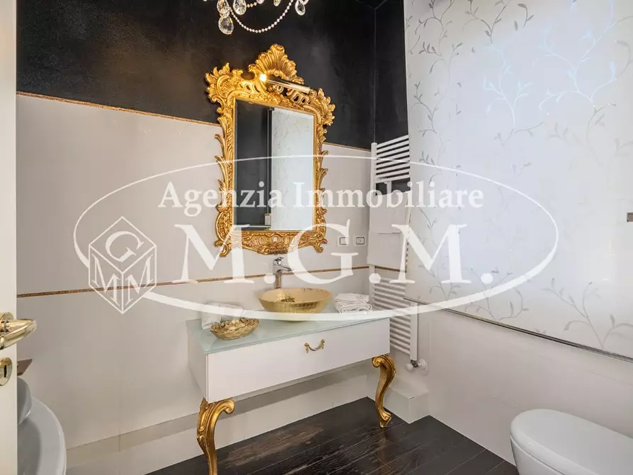 Immagine 46 di Casa bifamiliare in vendita  a Bientina