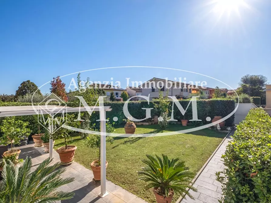 Immagine 4 di Casa bifamiliare in vendita  a Bientina