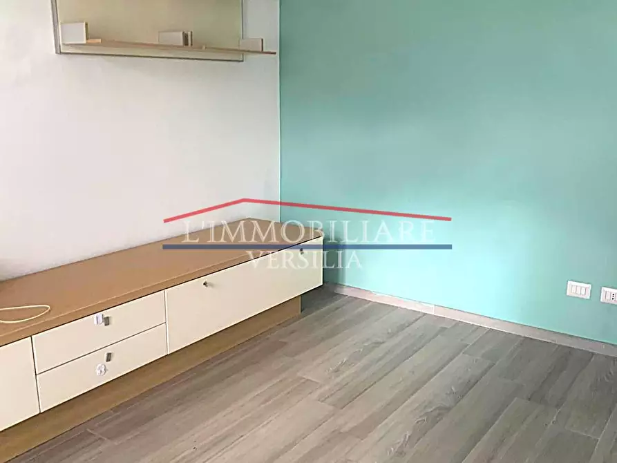 Immagine 15 di Porzione di casa in vendita  a Massa