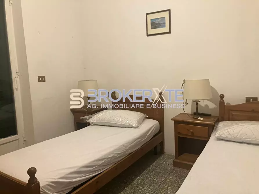 Immagine 11 di Appartamento in affitto  a Ameglia