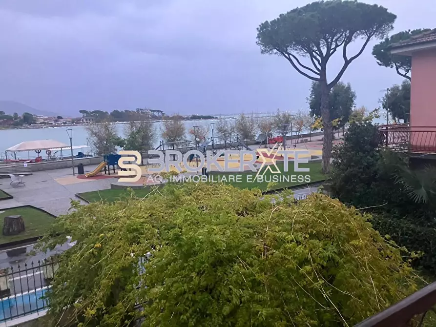 Immagine 6 di Appartamento in affitto  a Ameglia