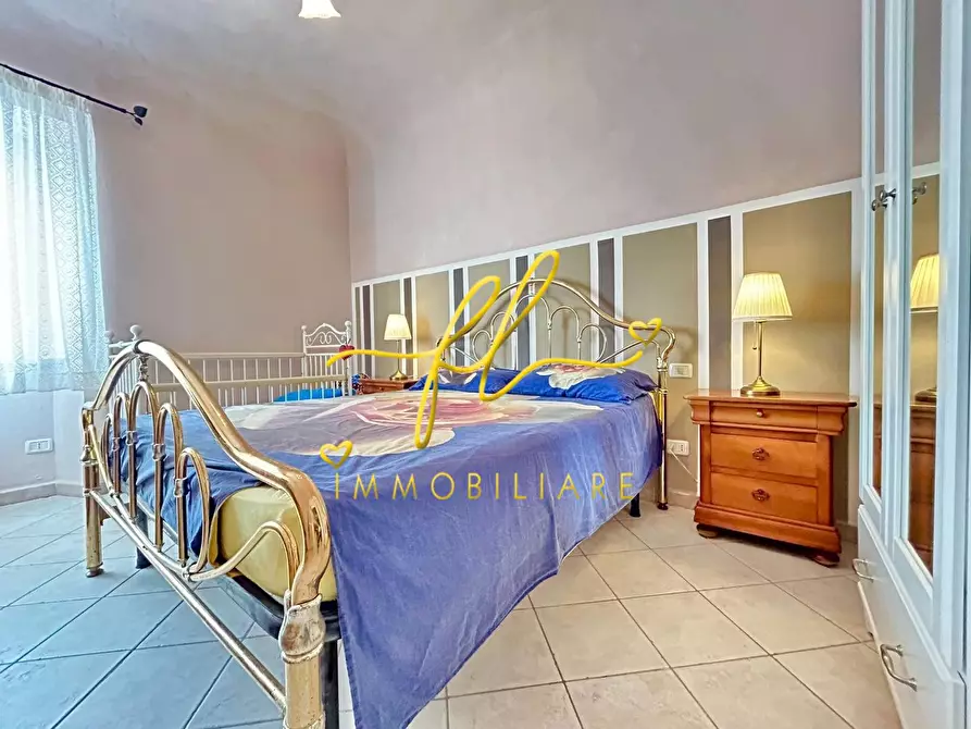 Immagine 2 di Appartamento in vendita  a Portoferraio