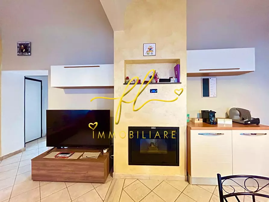 Immagine 11 di Appartamento in vendita  a Portoferraio