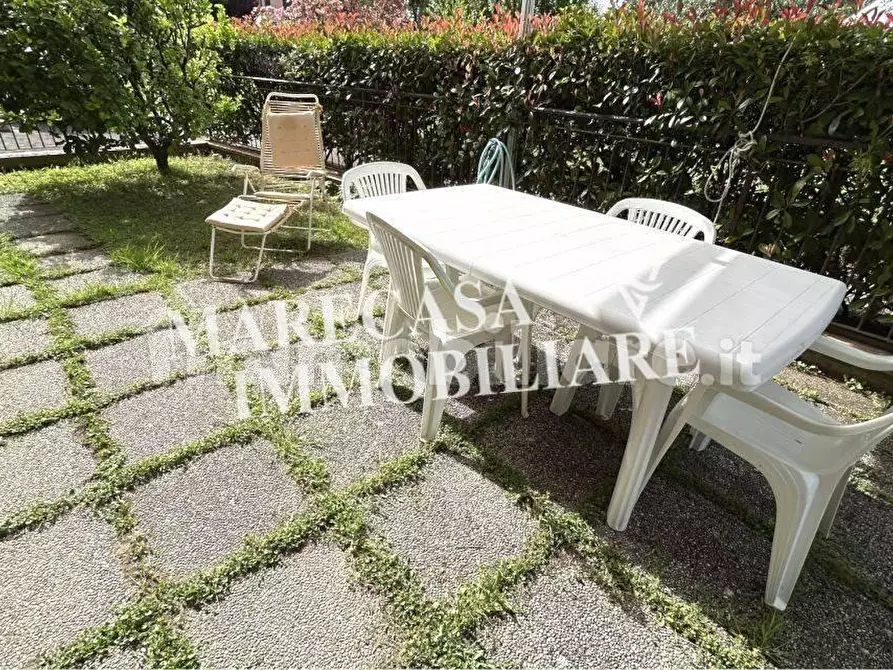 Immagine 10 di Appartamento in vendita  a Ameglia