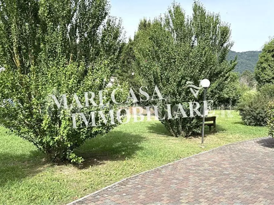 Immagine 2 di Appartamento in vendita  a Ameglia