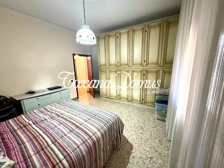 Immagine 14 di Appartamento in vendita  a Siena