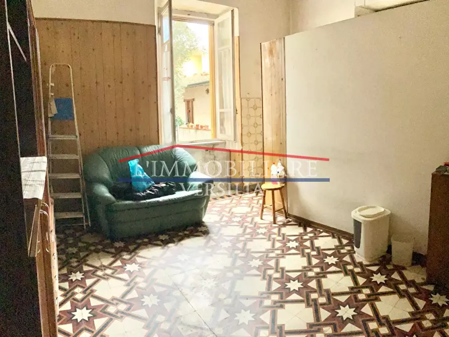 Immagine 2 di Appartamento in vendita  a Massa