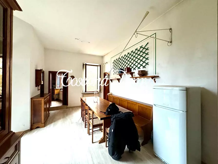 Immagine 14 di Porzione di casa in vendita  a Siena