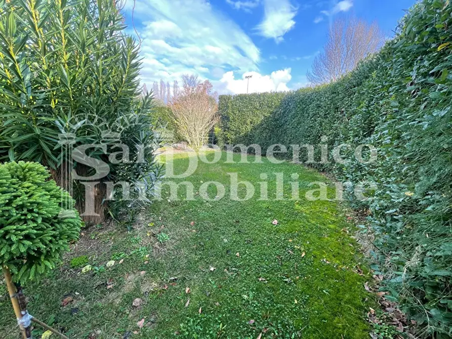 Immagine 52 di Villetta a schiera in vendita  a San Giuliano Terme