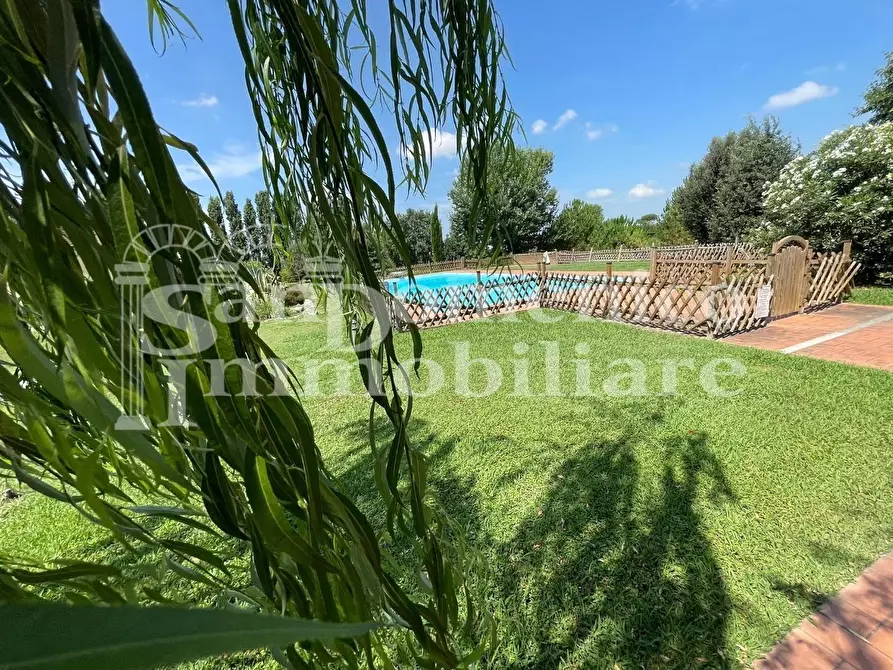 Immagine 49 di Villetta a schiera in vendita  a San Giuliano Terme