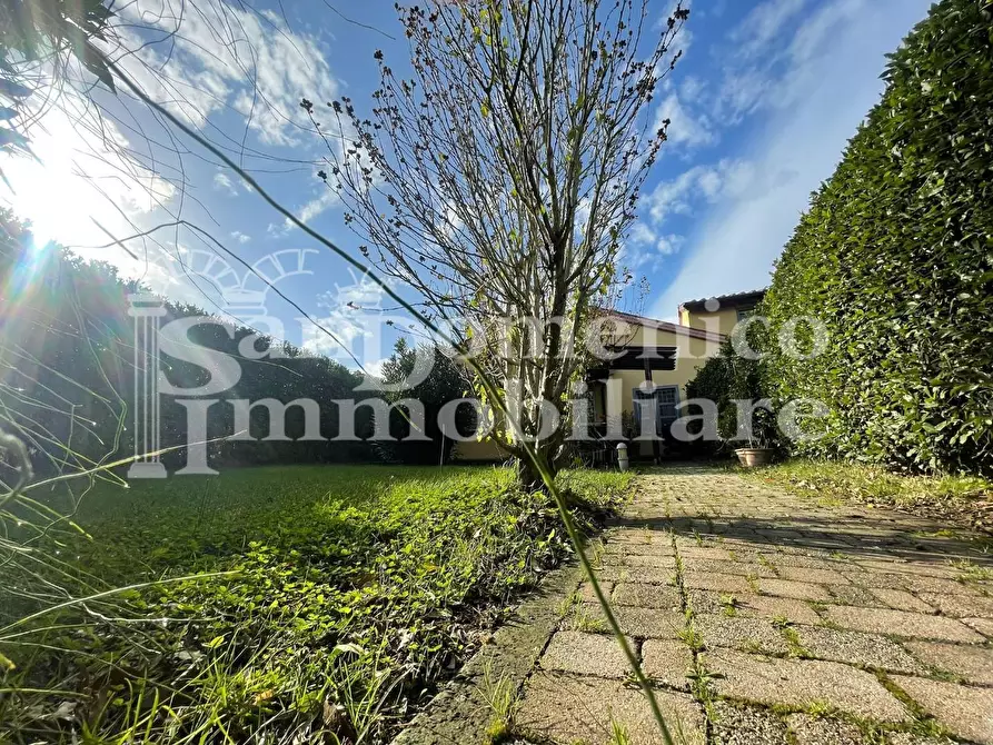 Immagine 45 di Villetta a schiera in vendita  a San Giuliano Terme