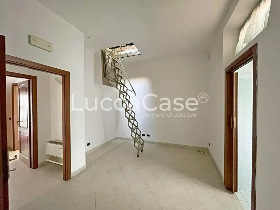 Immagine 47 di Appartamento in vendita  a Seravezza