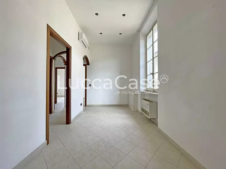 Immagine 15 di Appartamento in vendita  a Seravezza