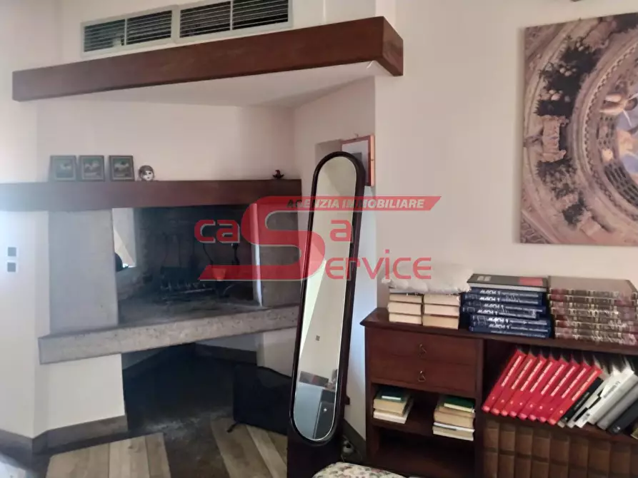 Immagine 41 di Villa in vendita  a Montecatini Terme