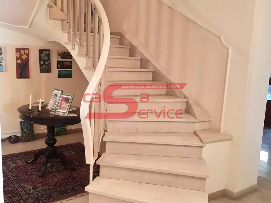 Immagine 15 di Villa in vendita  a Montecatini Terme