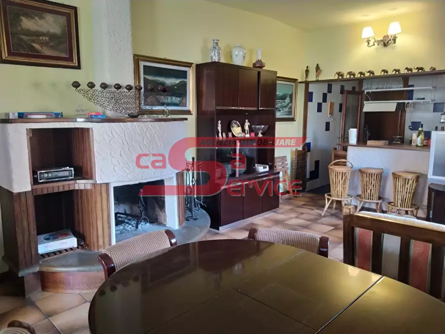 Immagine 35 di Villa in vendita  a Montecatini Terme