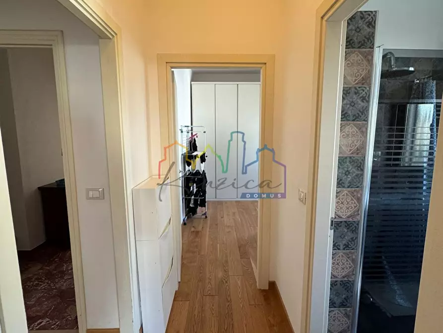 Immagine 5 di Appartamento in vendita  a Pisa