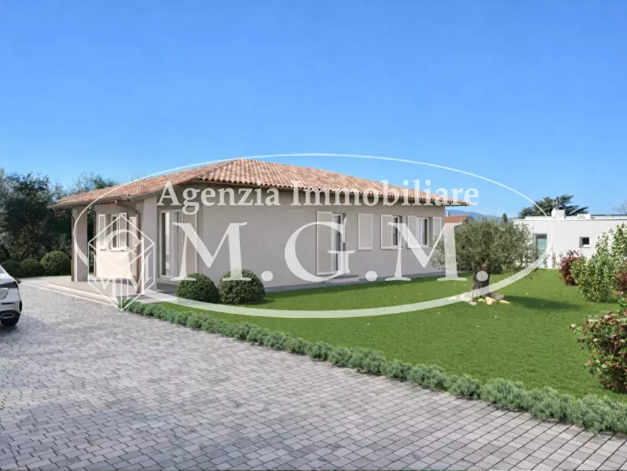 Immagine 1 di Villa in vendita  a Santa Maria A Monte