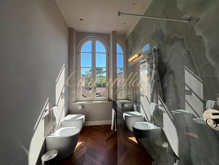 Immagine 17 di Villa in affitto  a Forte Dei Marmi