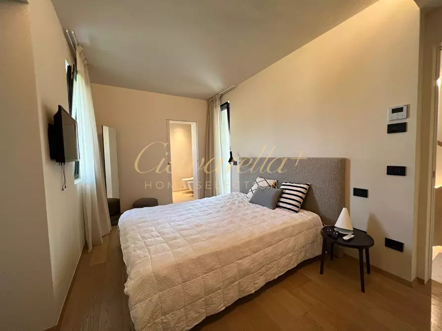 Immagine 11 di Villa in affitto  a Forte Dei Marmi