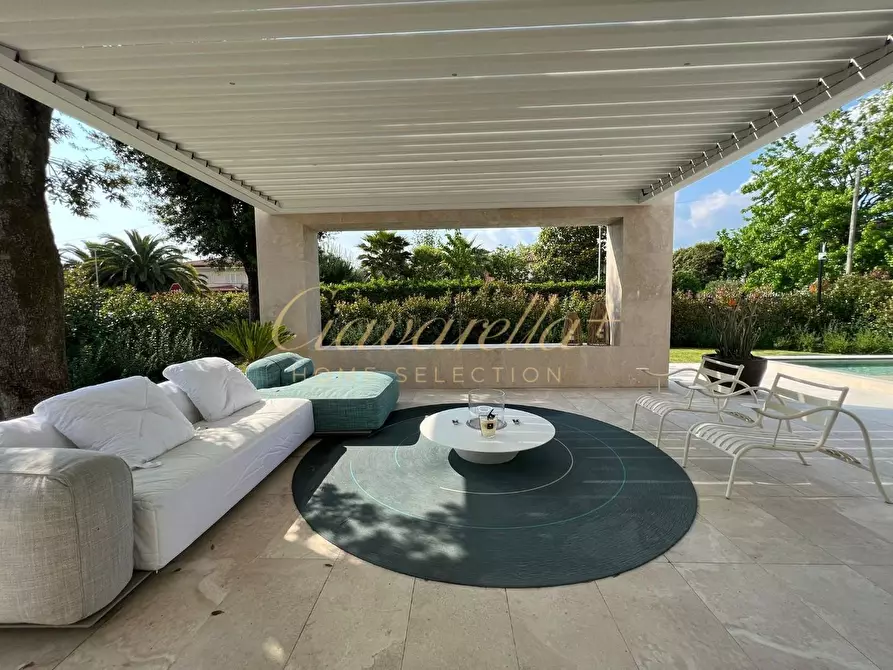 Immagine 7 di Villa in affitto  a Forte Dei Marmi