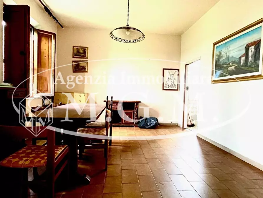 Immagine 9 di Casa indipendente in vendita  a Pontedera