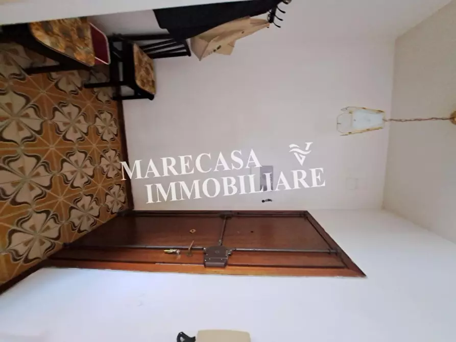 Immagine 9 di Appartamento in vendita  a Carrara